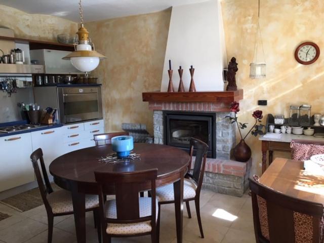 Casa Petra - Casa Tre Stelle - Casa Caneva - Ferien Fuer 6-14 Personen Ponti Luaran gambar